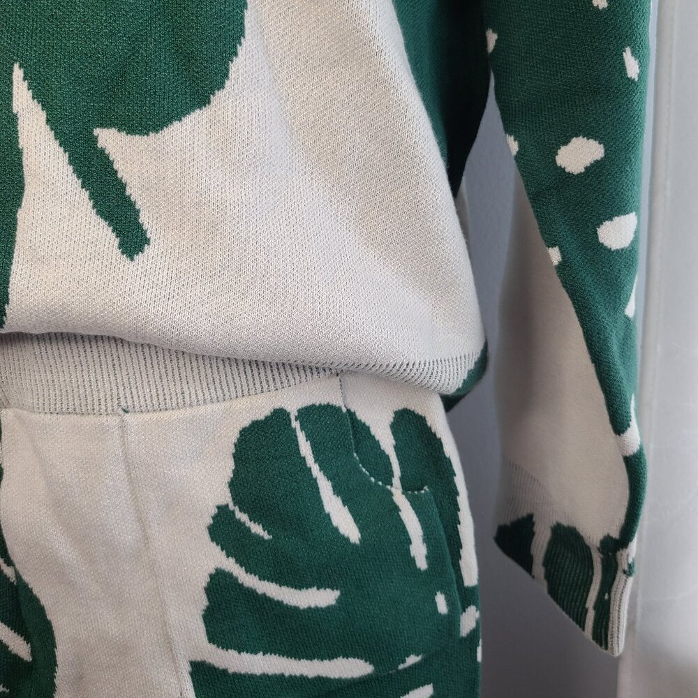 Leaf Print Sweater Short Set